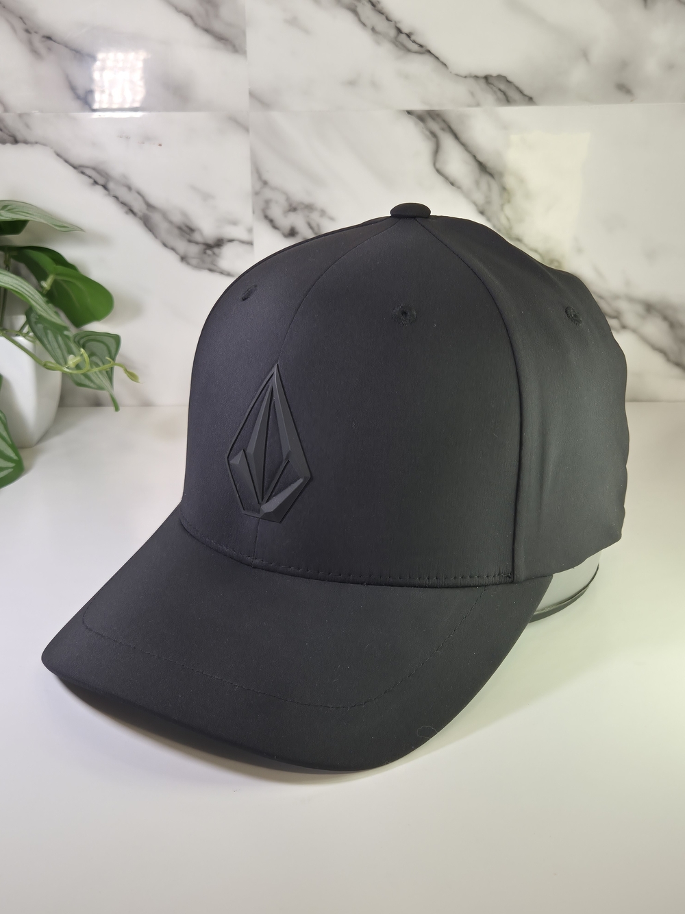 Volcom Black Logo Cap. Fitted